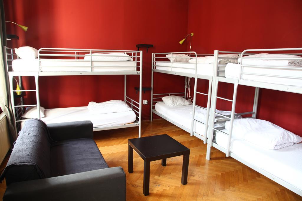 Hostel Zeppelin Ljubljana Bilik gambar