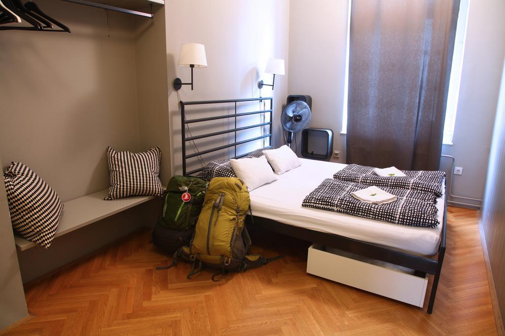Hostel Zeppelin Ljubljana Bilik gambar