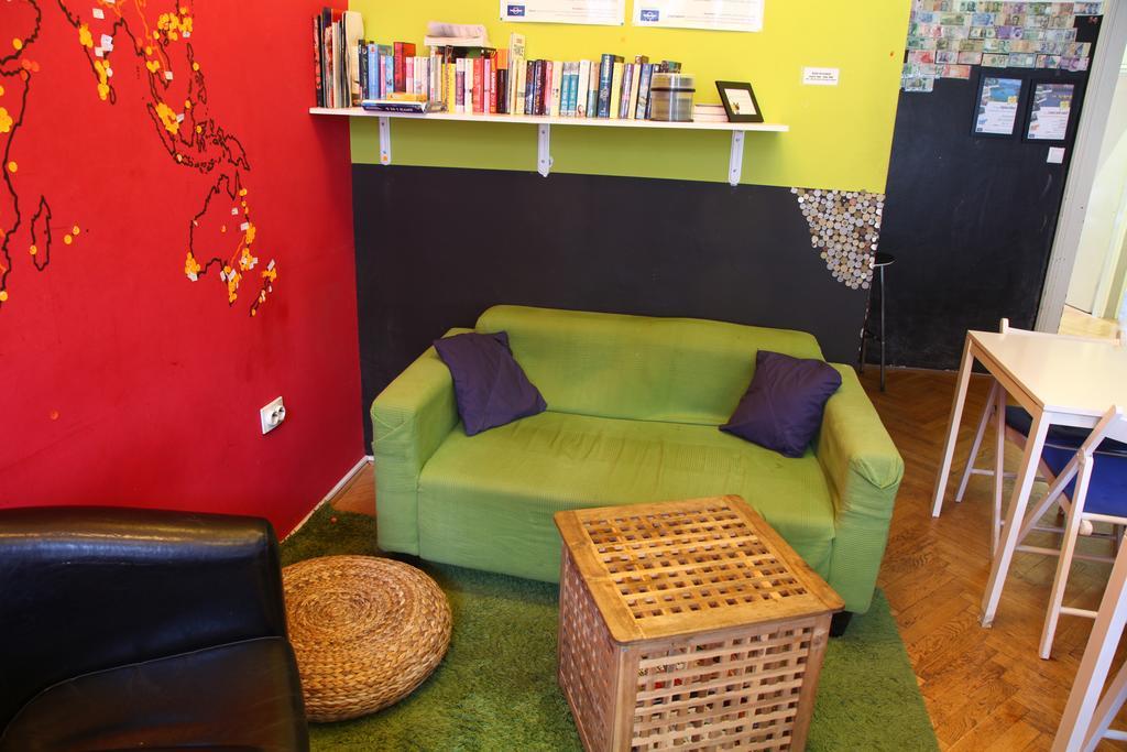 Hostel Zeppelin Ljubljana Luaran gambar